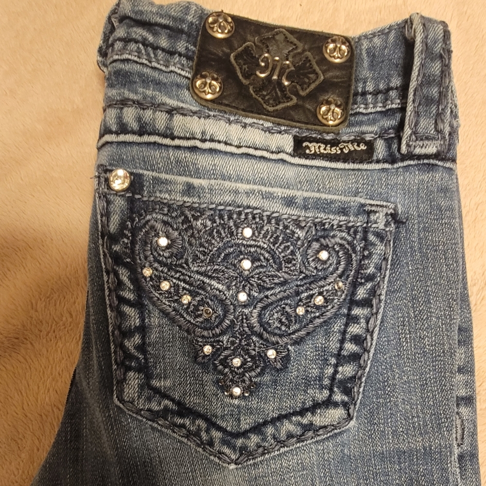 Miss Me Jeans Size 26  Boot Cut
